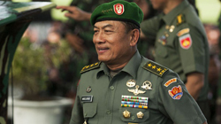 SBY Tunjuk Letjen Moeldoko Jadi KSAD